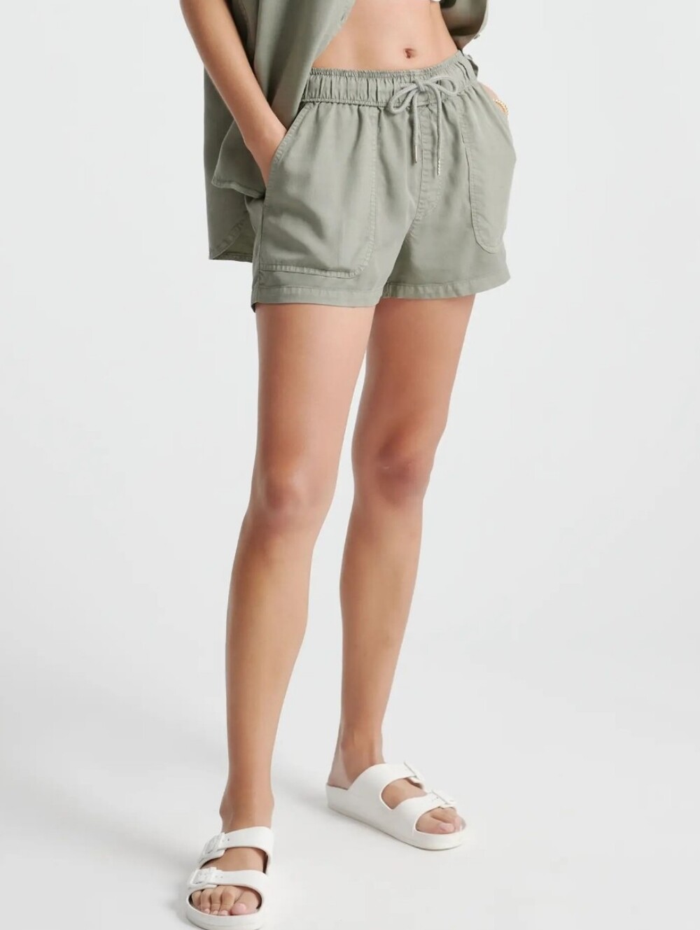 Quince Tencel Utility Shorts XS Shale NWT